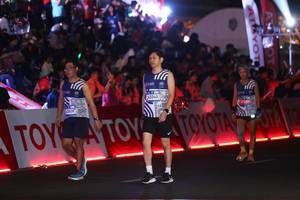 BIB: 
                            <button type="button" onclick="openModal(23329157)" class="btn btn-primary btn-sm float-right btn-popup" data-toggle="modal" data-target=".modal-high-quality">
                        <i class="fas fa-shopping-cart"></i> Add to Cart
                    </button>
                                            <button type="button" onclick="isThisMe(23329157, true)" class="btn btn-success btn-sm float-right btn-popup btn-isme hidden" data-toggle="tooltip" data-placement="bottom" title="นี่คือรูปของคุณใช่ไหม คลิกที่นี่เพื่อเอาเข้าอัลบั้ม">
                        <i class="fas fa-plus"></i> Add to album
                    </button>
                    <button type="button" onclick="isThisMe(23329157, false)" class="btn btn-warning btn-sm float-right btn-popup btn-isnotme hidden">
                        <i class="fas fa-ban"></i> Remove from album
                    </button>